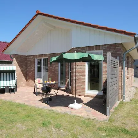 Suedstrand Haus 33 Holiday home Pelzerhaken